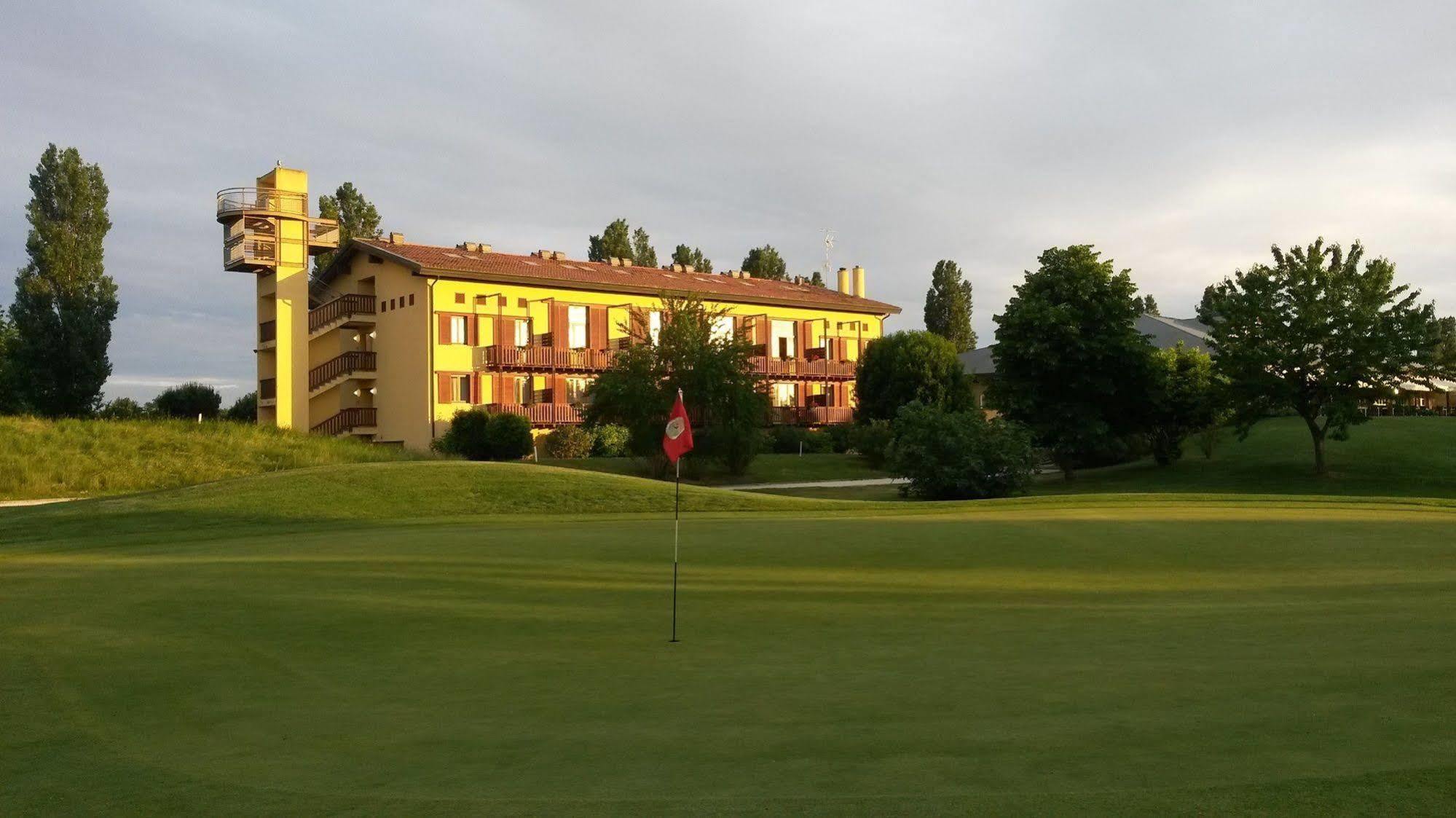 Hotel Golf Inn Lignano Sabbiadoro Extérieur photo