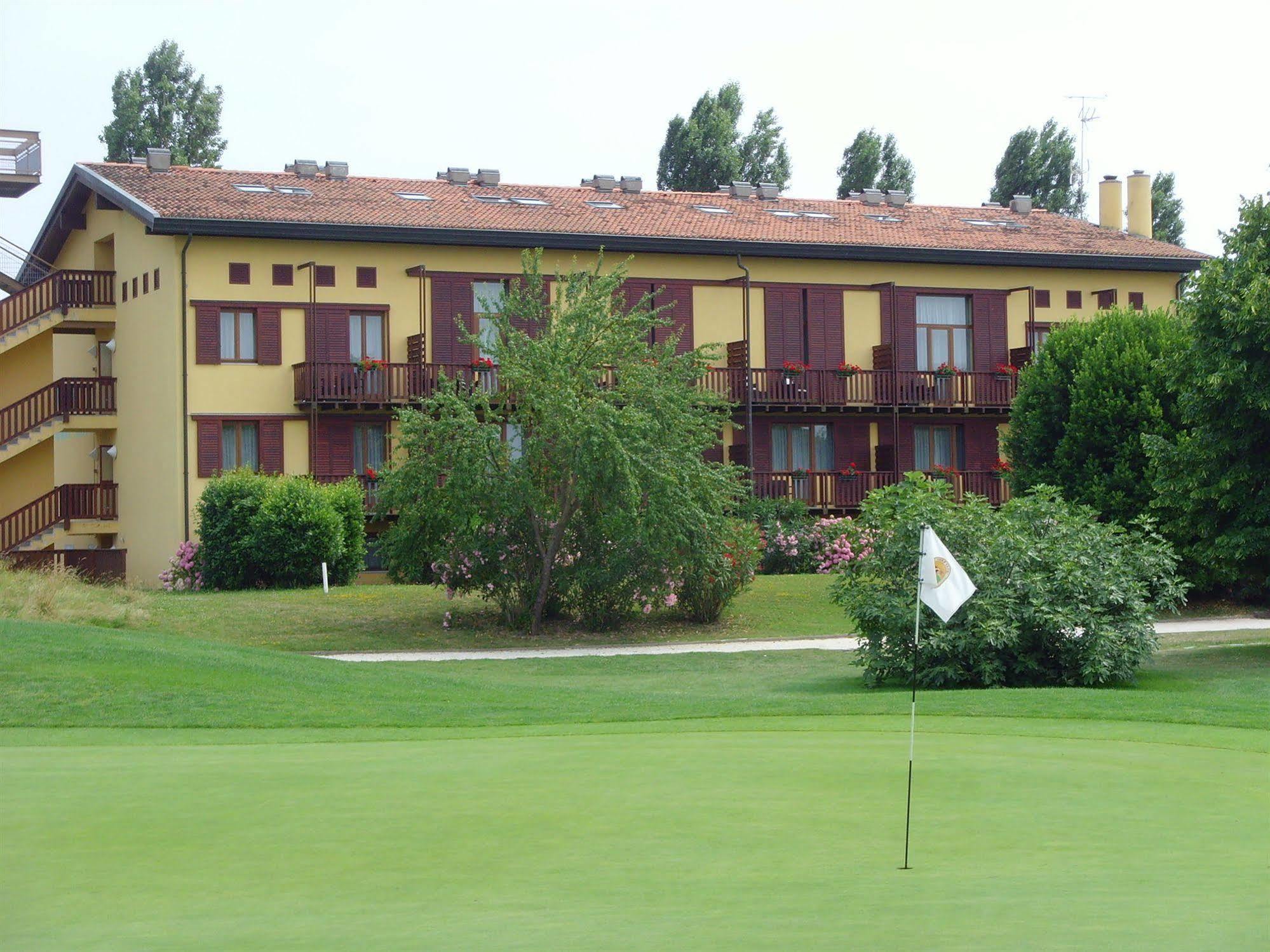 Hotel Golf Inn Lignano Sabbiadoro Extérieur photo